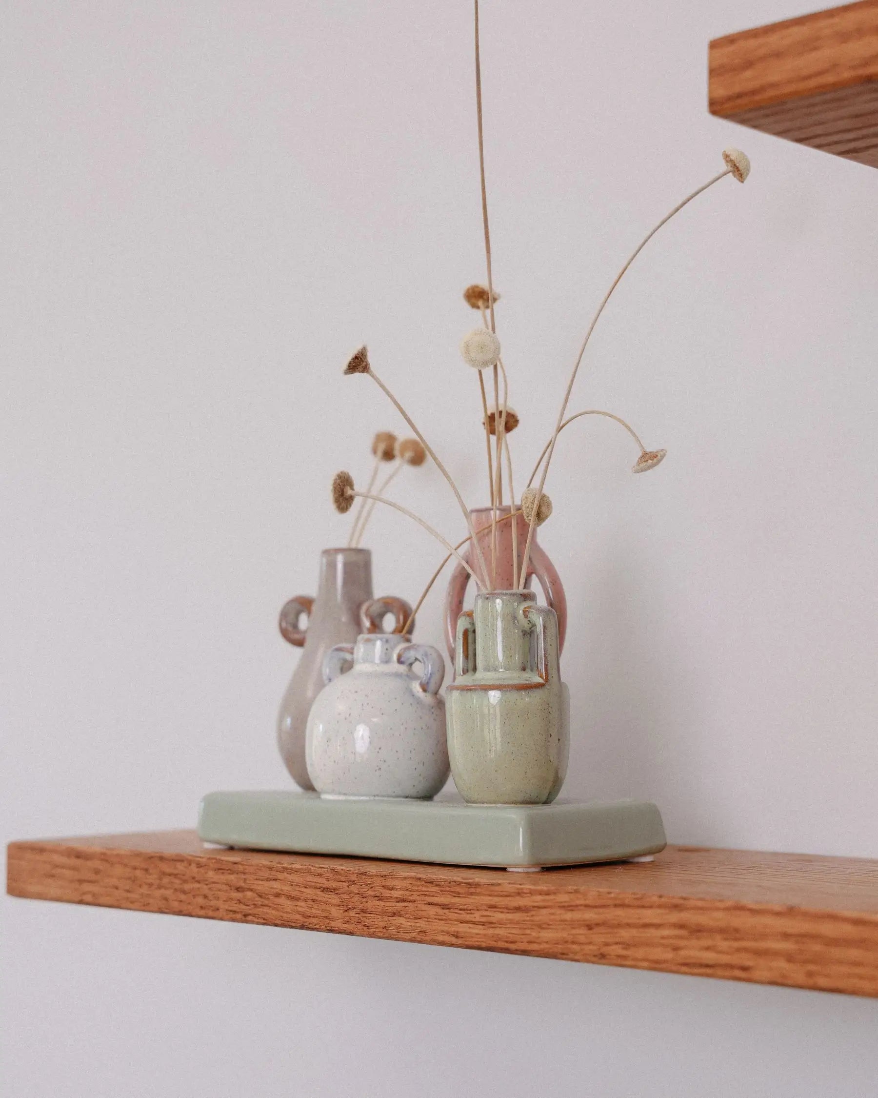 Modular Wall Shelf – Adjustable Floating Shelf in Oak or Walnut