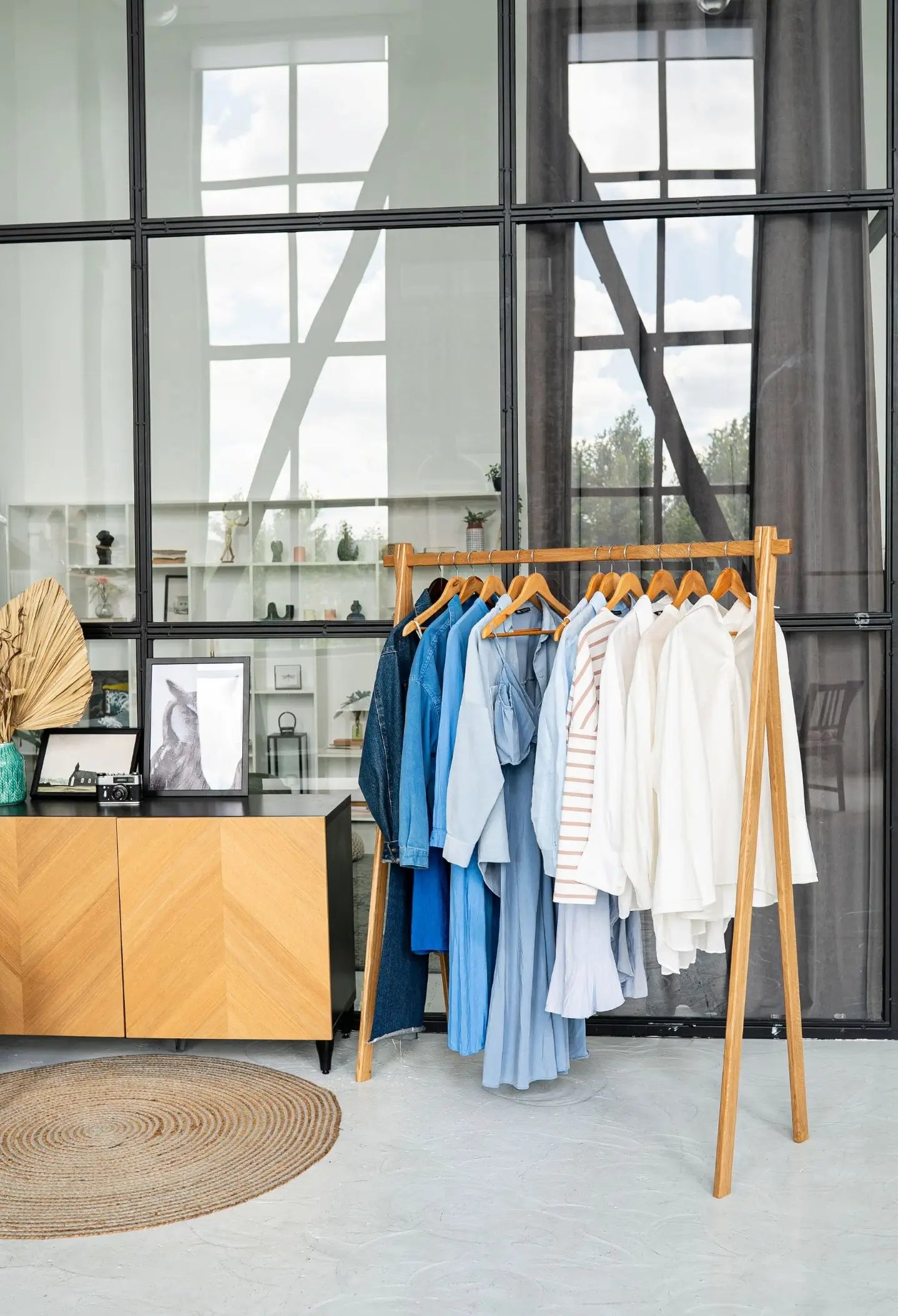 Natural Oak Clothing Rack – Wooden Garment Stand, Tool-Free Assembly