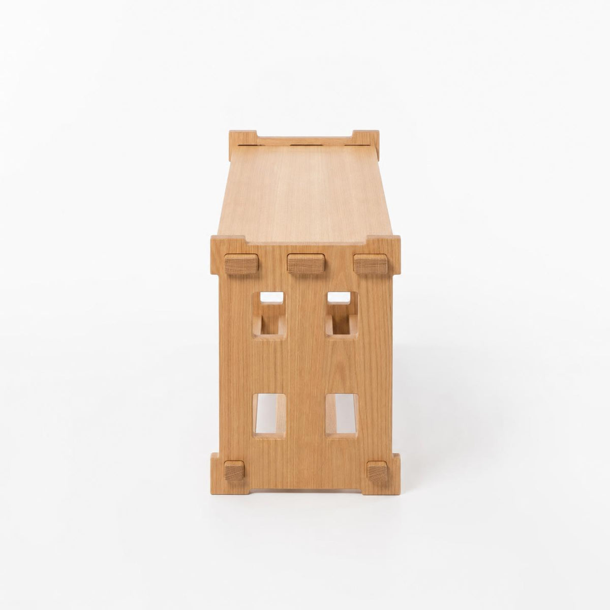 Natural Oak | Natural oak bench – end view with cut-out side panel detail