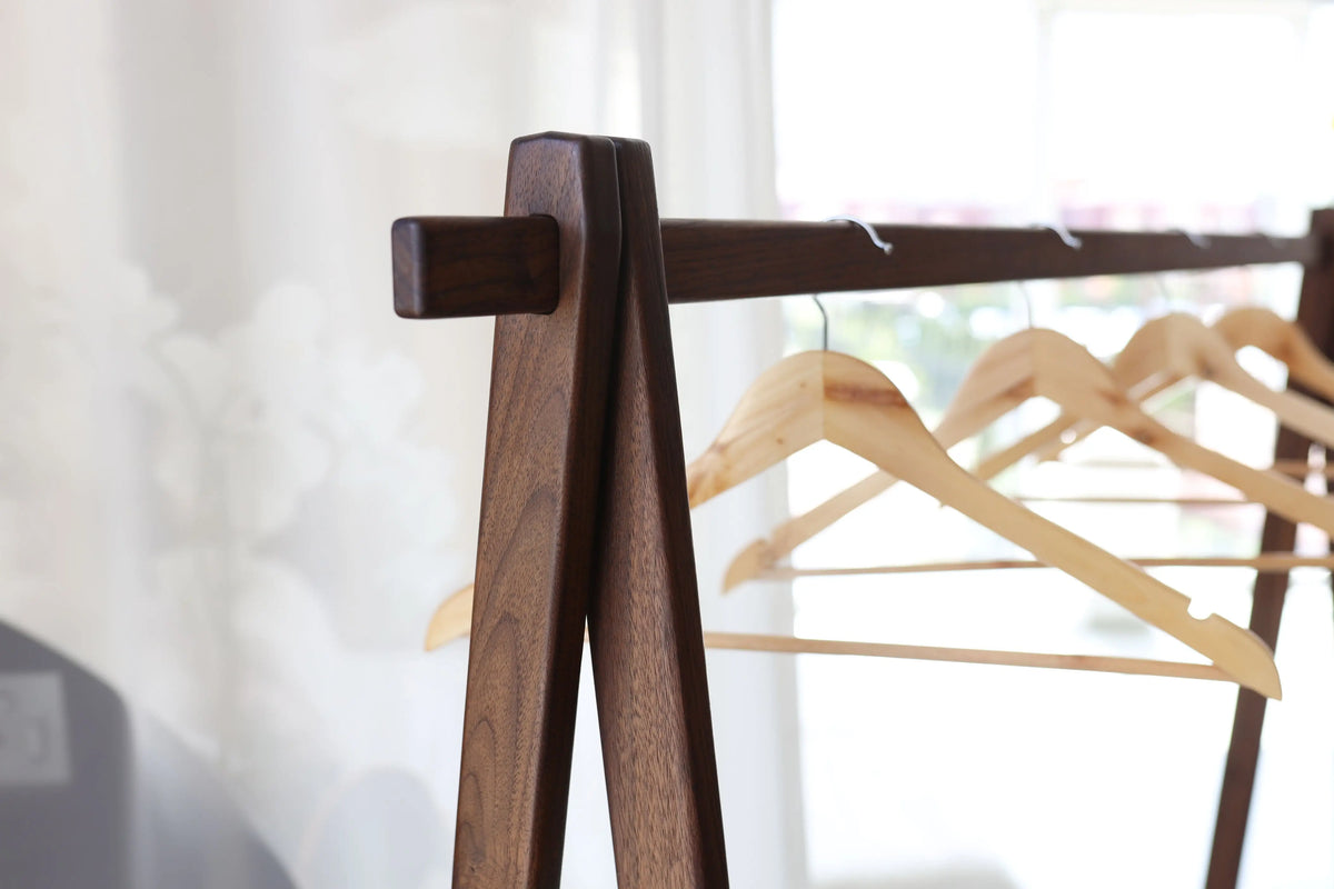 Walnut Clothes Rack Walnut Clothing Rack – Wooden Garment Stand, Tool-Free Assembly